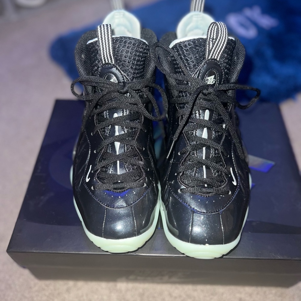 Black Foamposite 7y